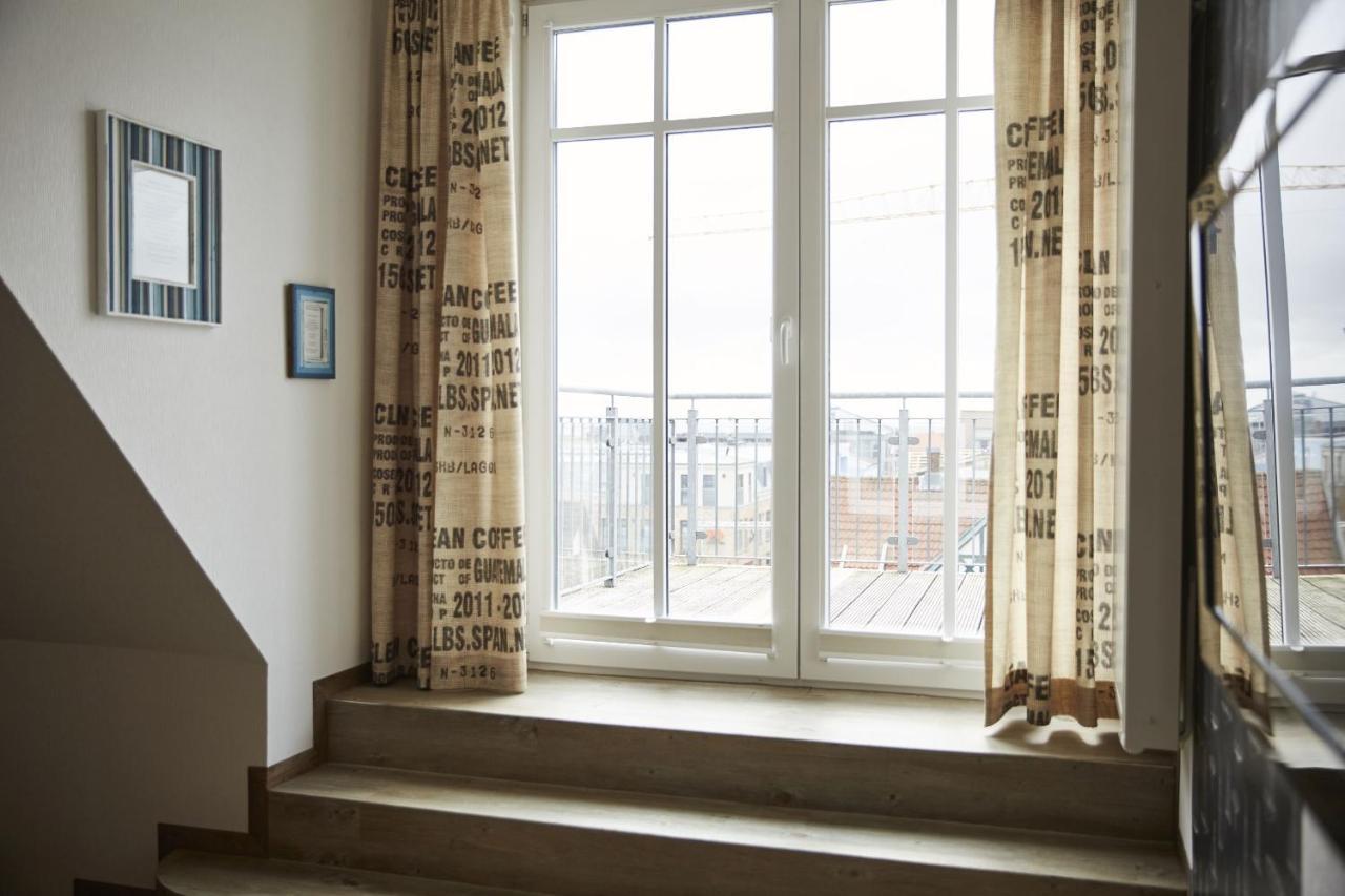 Bernstein-Hotel Bootshaus Büsum Buitenkant foto