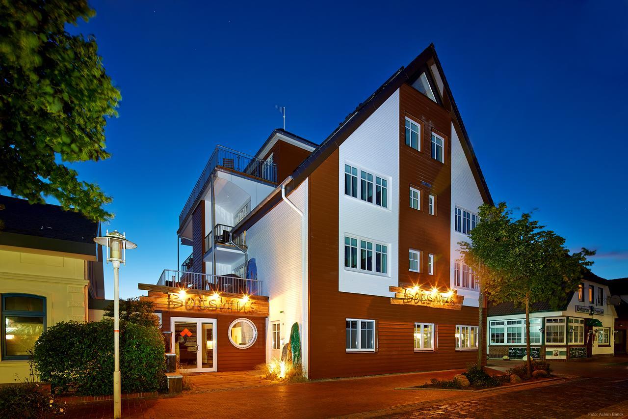 Bernstein-Hotel Bootshaus Büsum Buitenkant foto